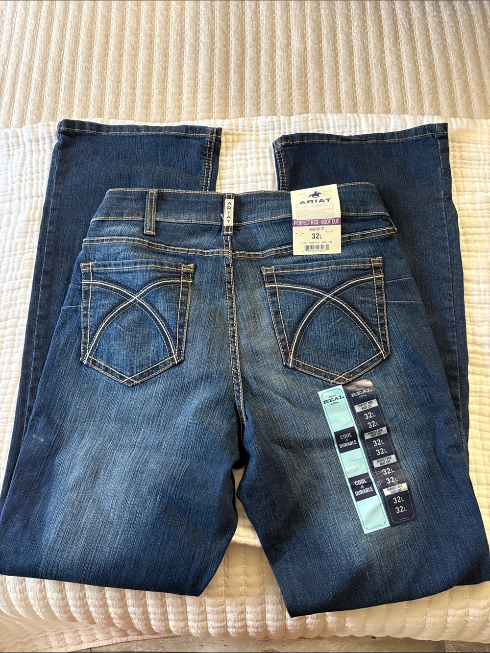 Ariat Women's Medium Blue Bootcut Jeans